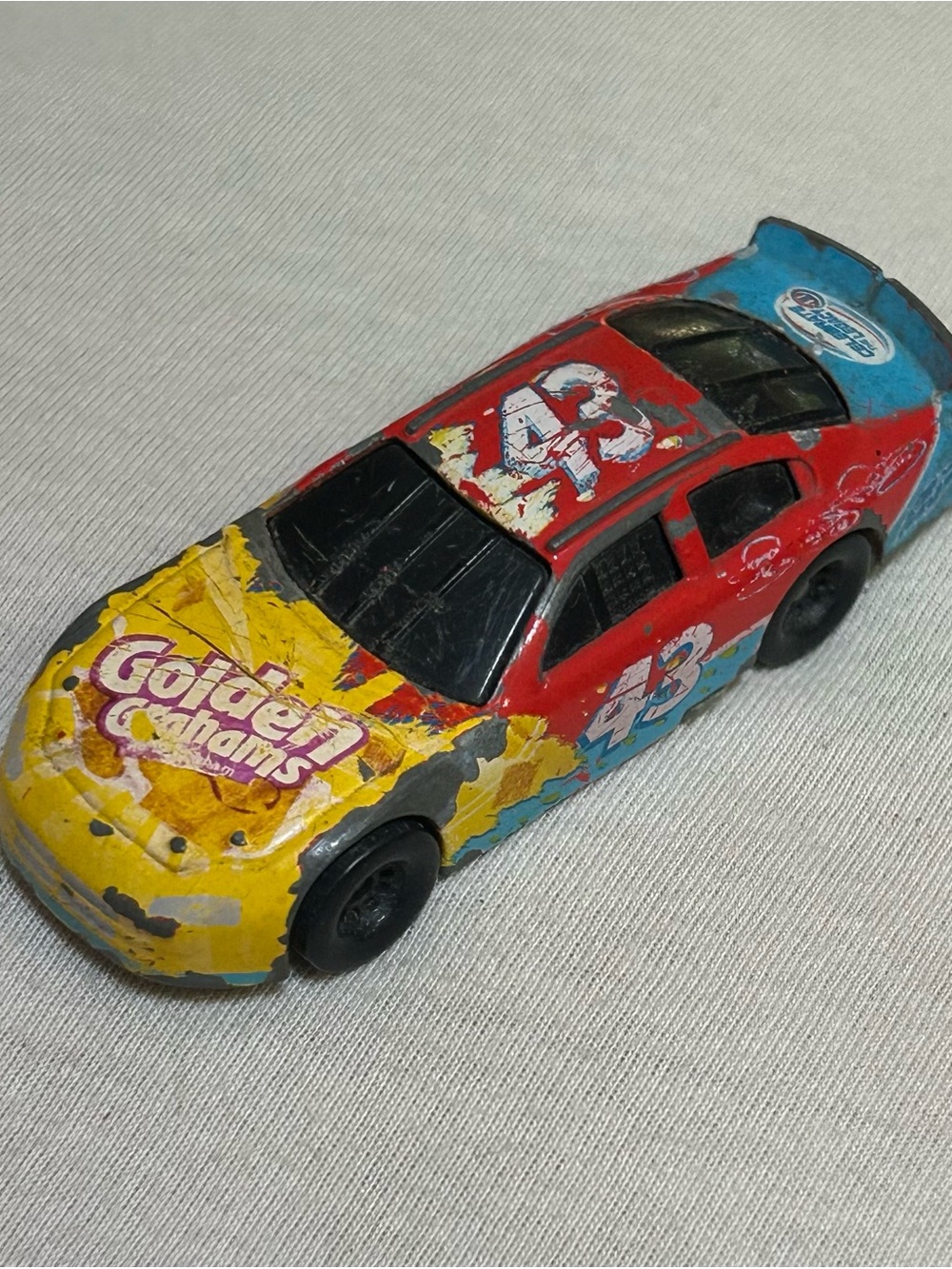2008 Bobby Labonte Golden Grahams
Dodge Charger 1/64 Diecast